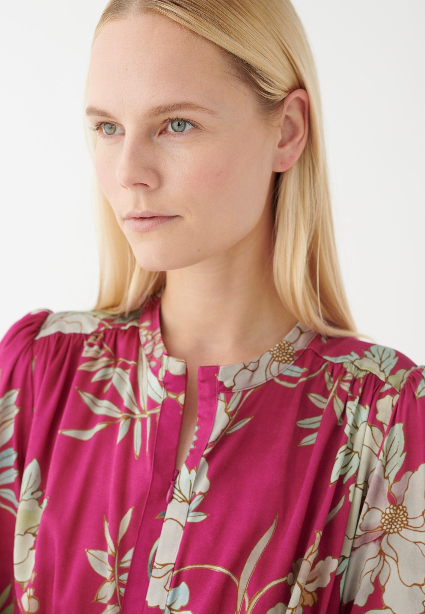 1050724_5787_WOM_C.jpg (1)