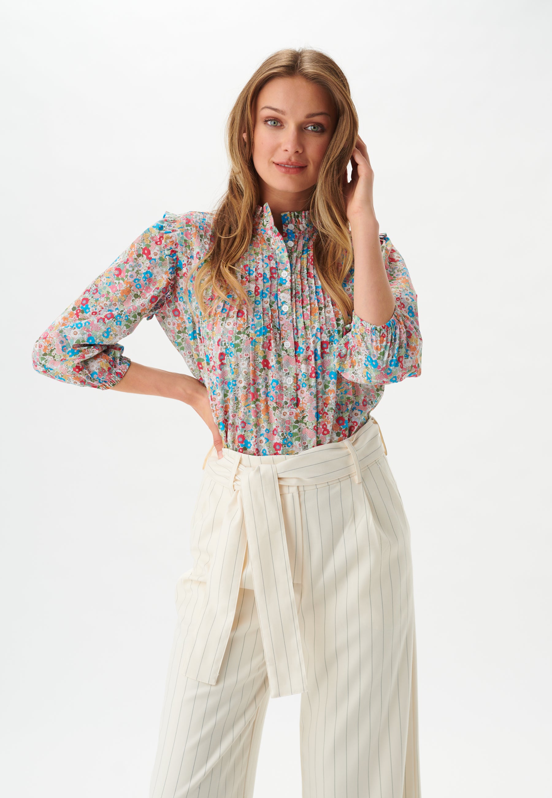 11-0122NS CO_5520_WOM_A