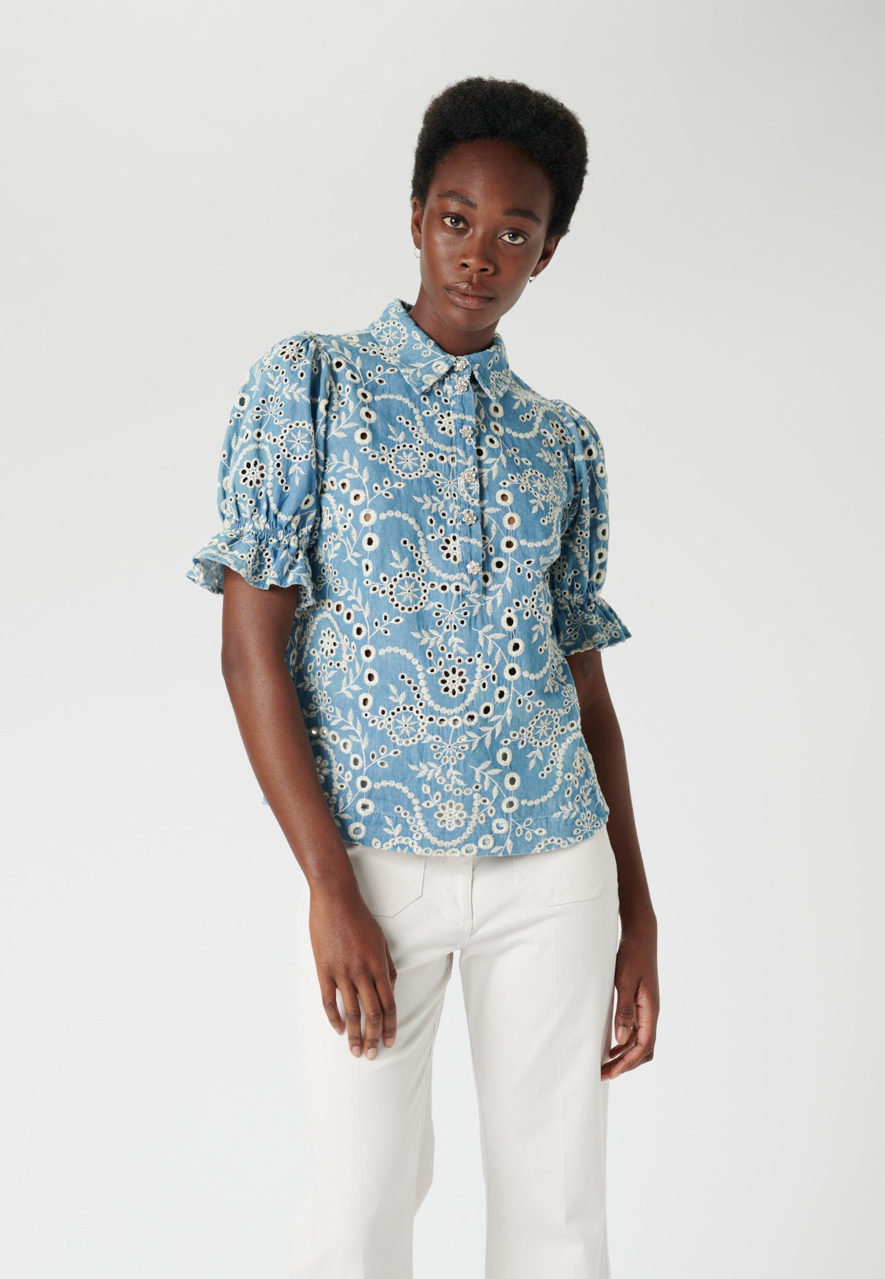 13-0123NS_5646_WOM_A