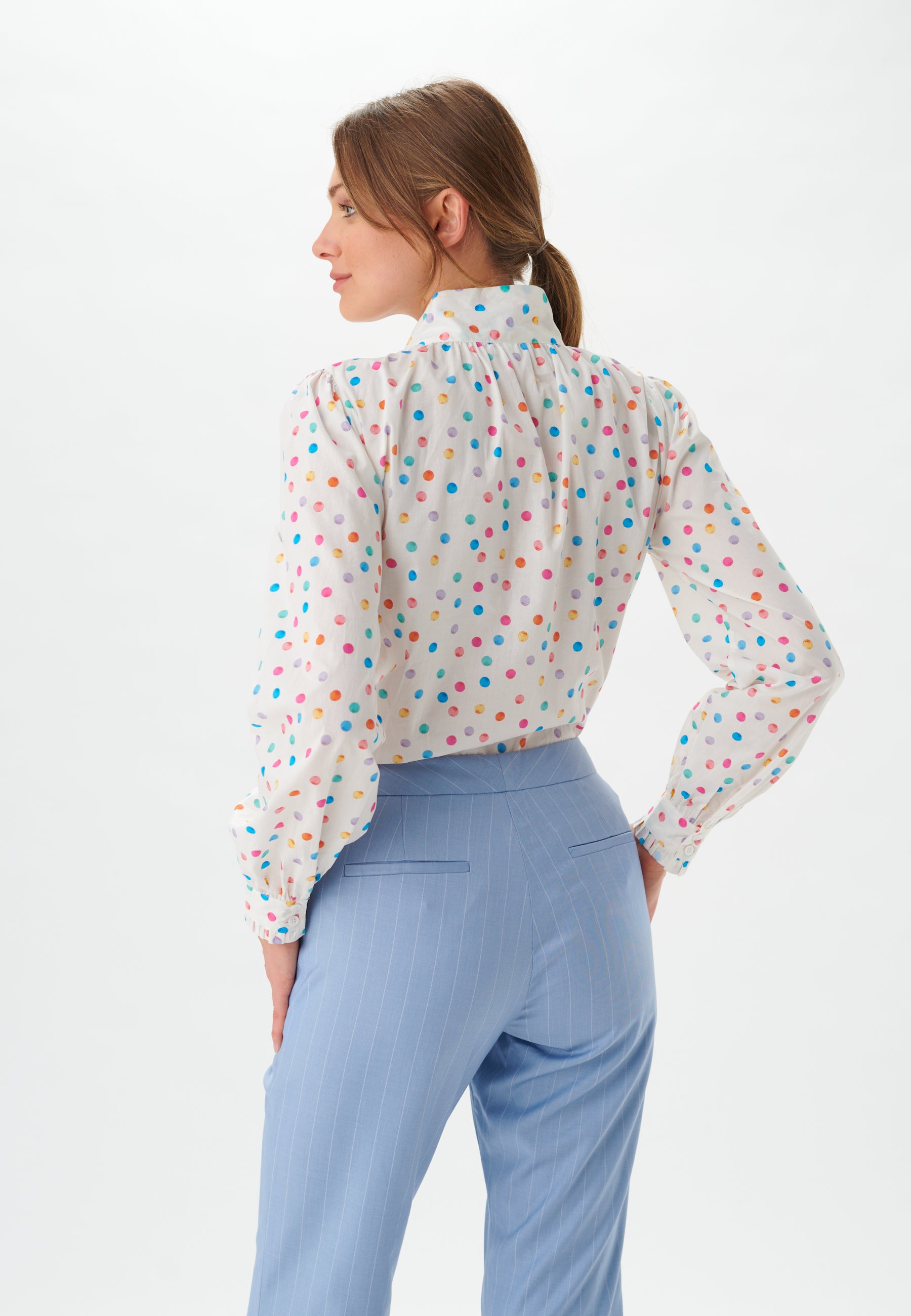 19-0122NS CO_5513_WOM_B