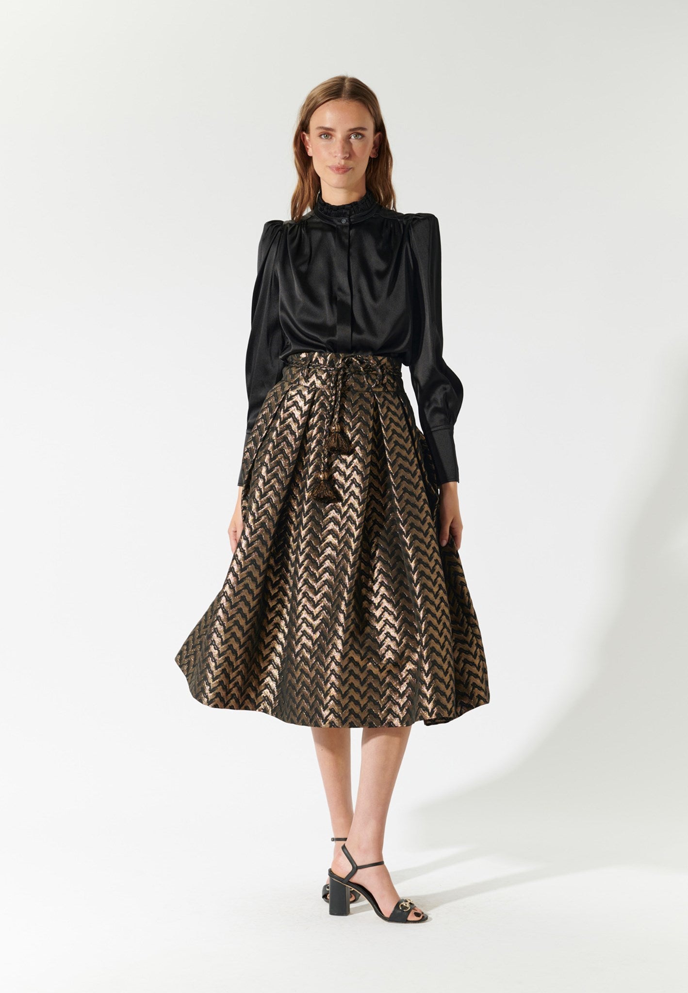 1921024 1000 WOM (2)