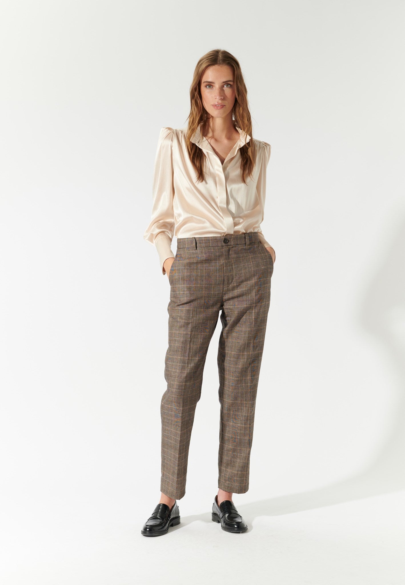 1921024 1506 WOM (1)