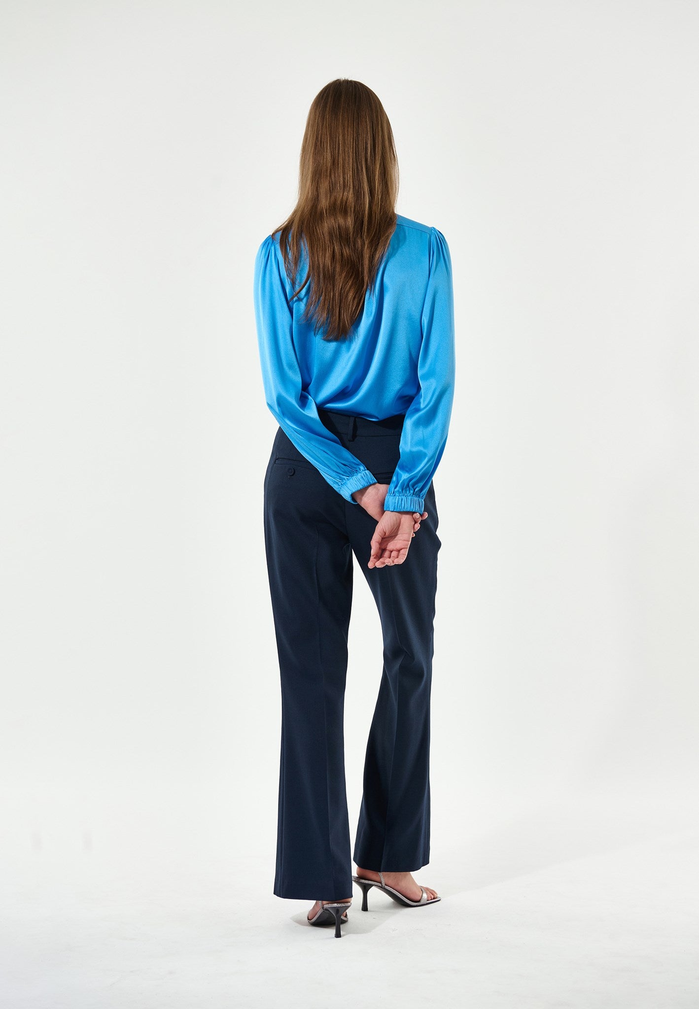 1981024 2092 59 WOM B