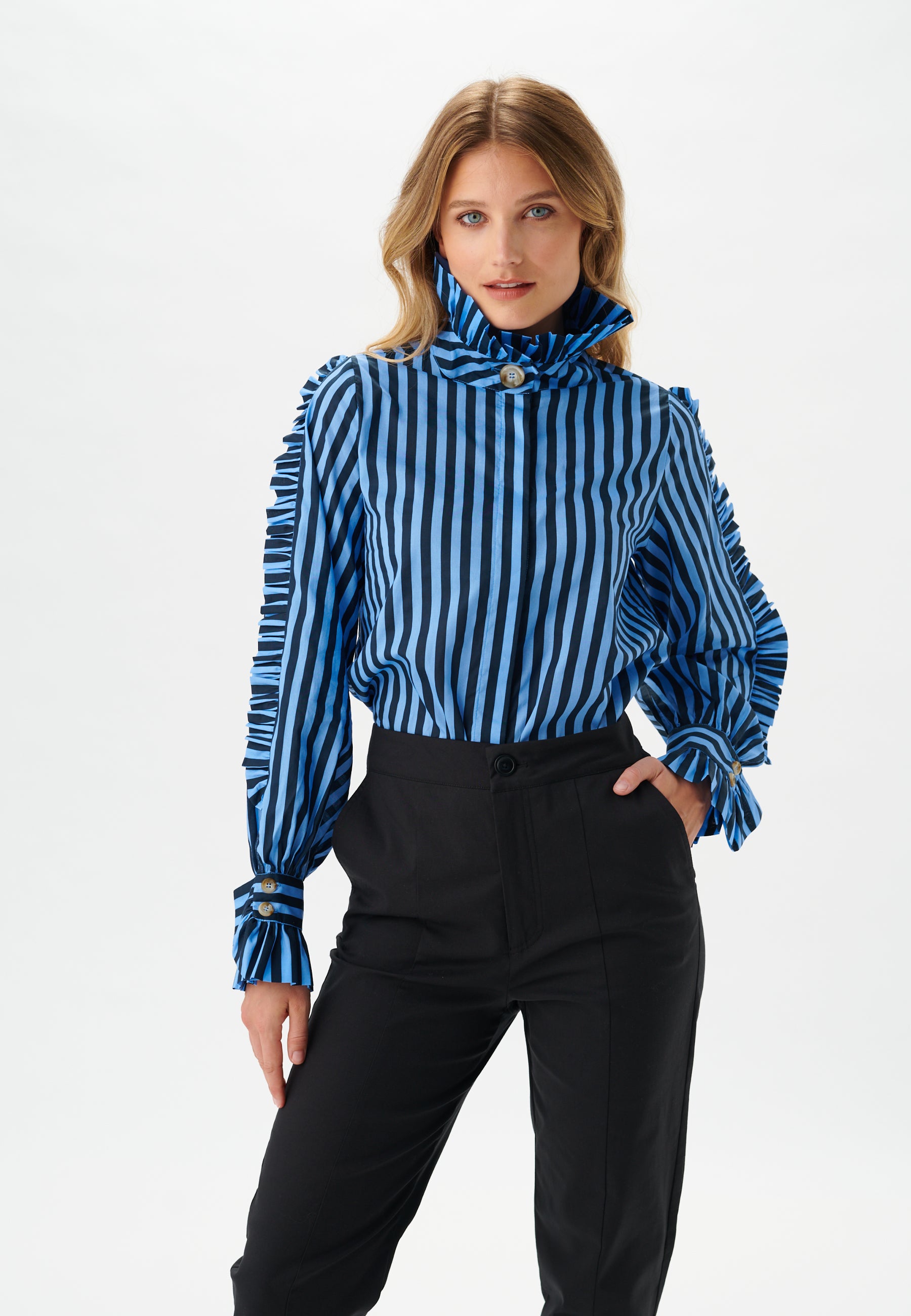 20-0122NS CO_5532_WOM_A