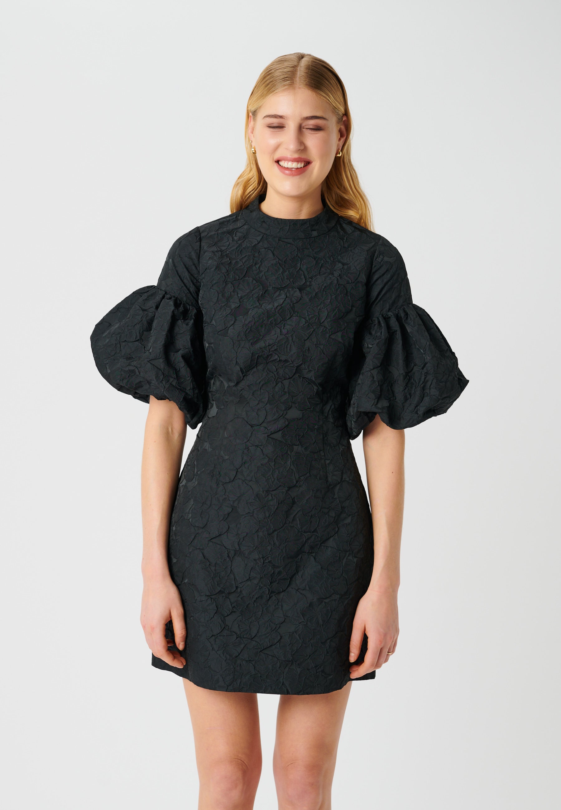 40-1022NS_1000_WOM_A