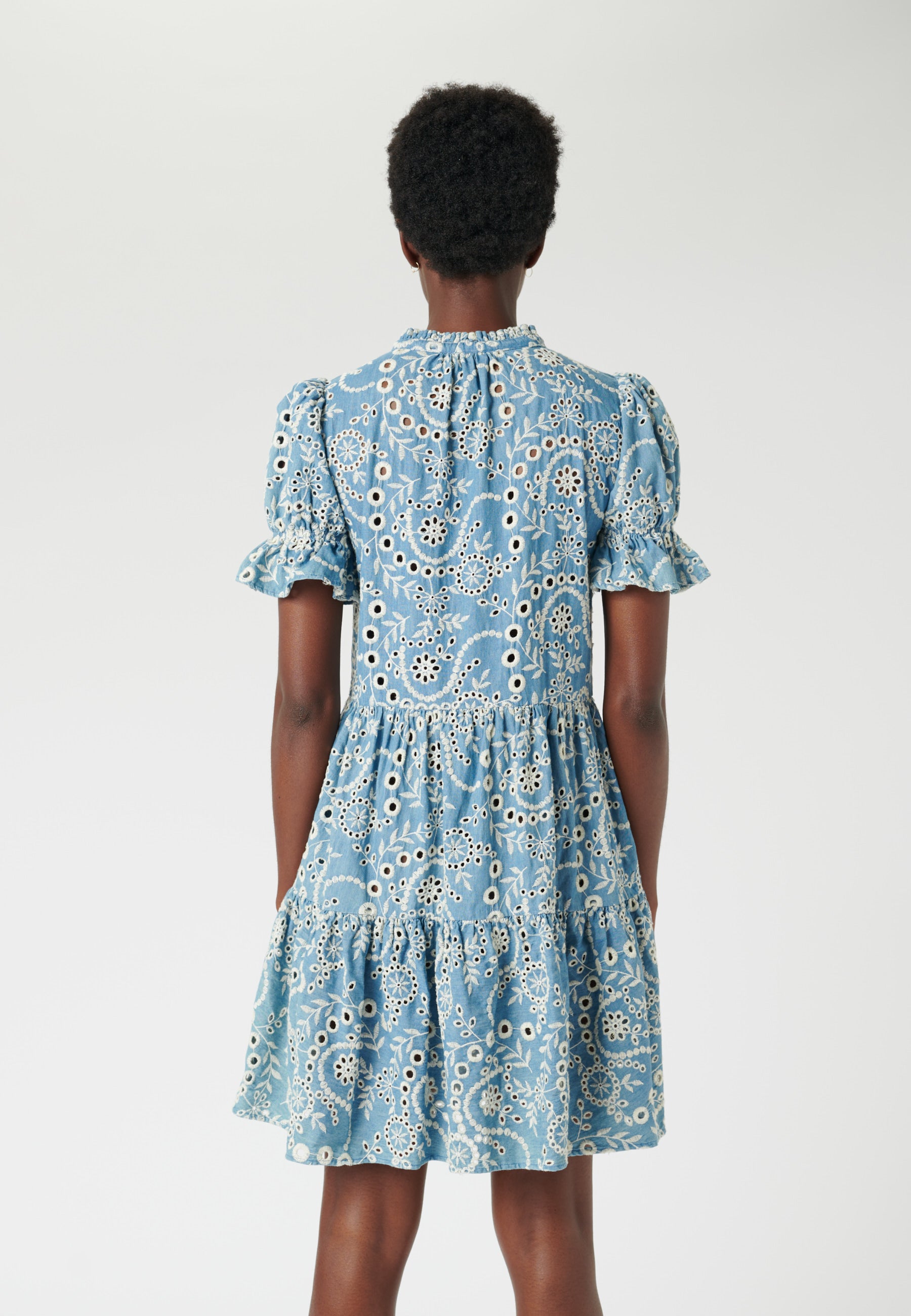 50-0123NS_5646_WOM_B