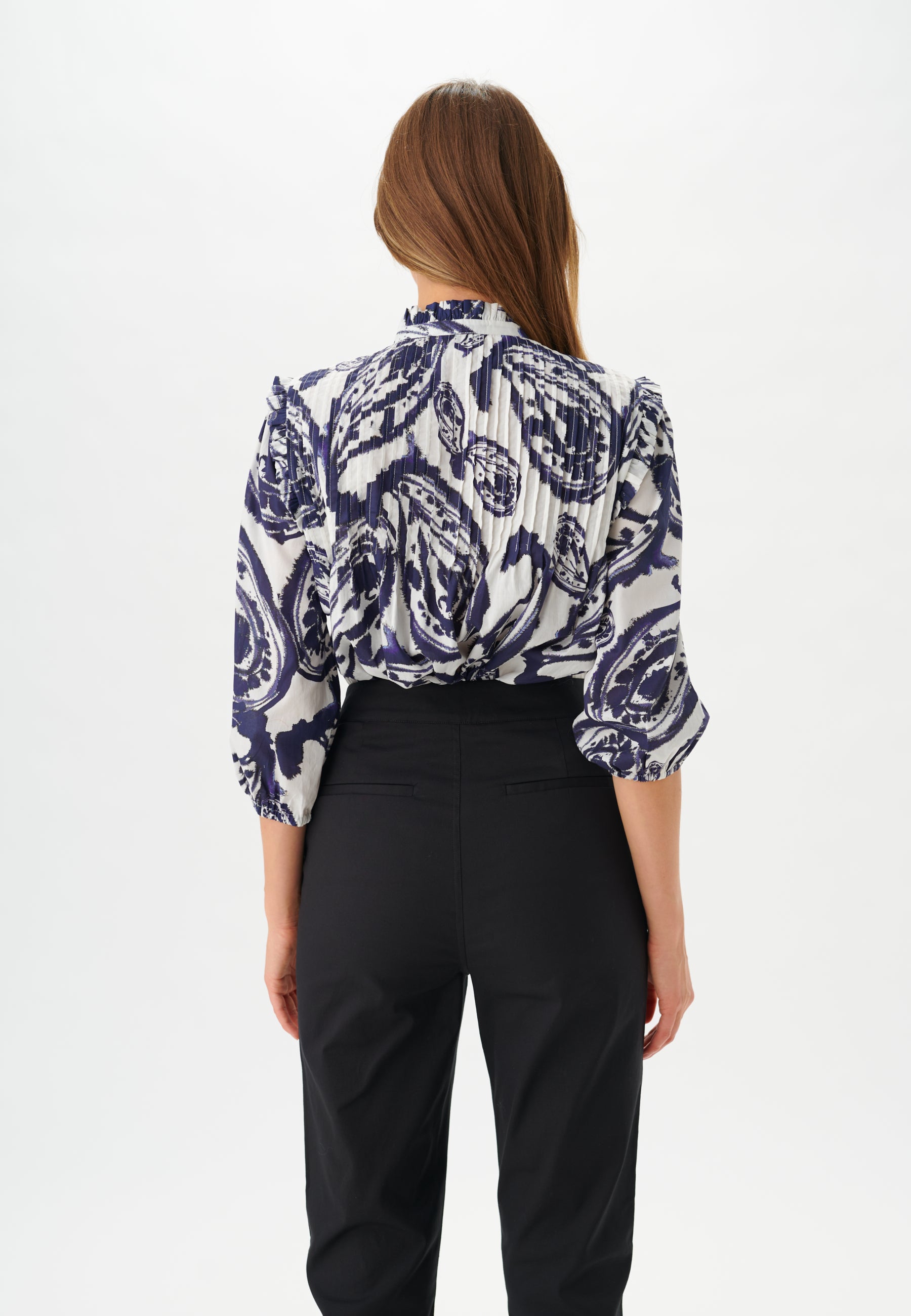 11-0122NS CO_5051_WOM_B